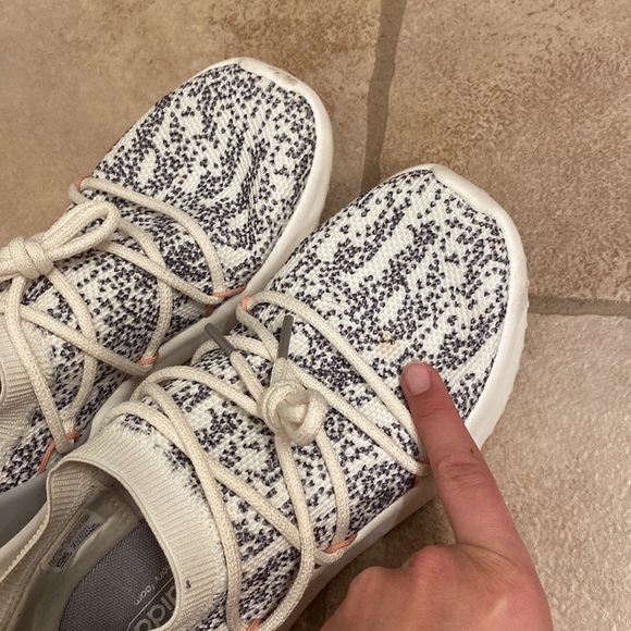 Adidas running shoes - Picture 6 of 7